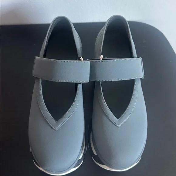 MARNI  Platform Mary Jane Shoes - Picture 2 of 6